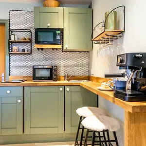 The Beehive Apartment
