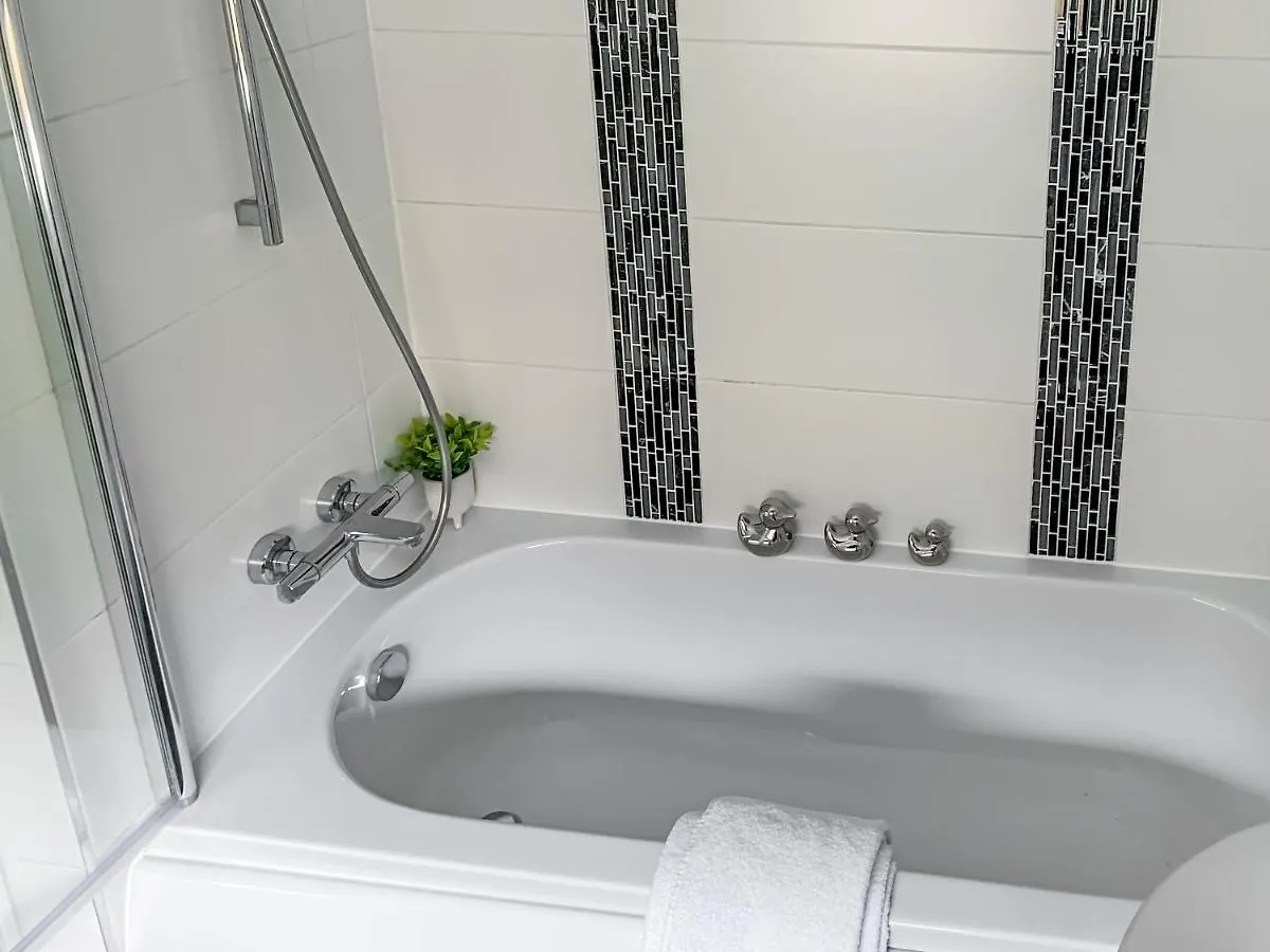 Cedar House - Quaint Victorian Home With Free Parking York Apartamento